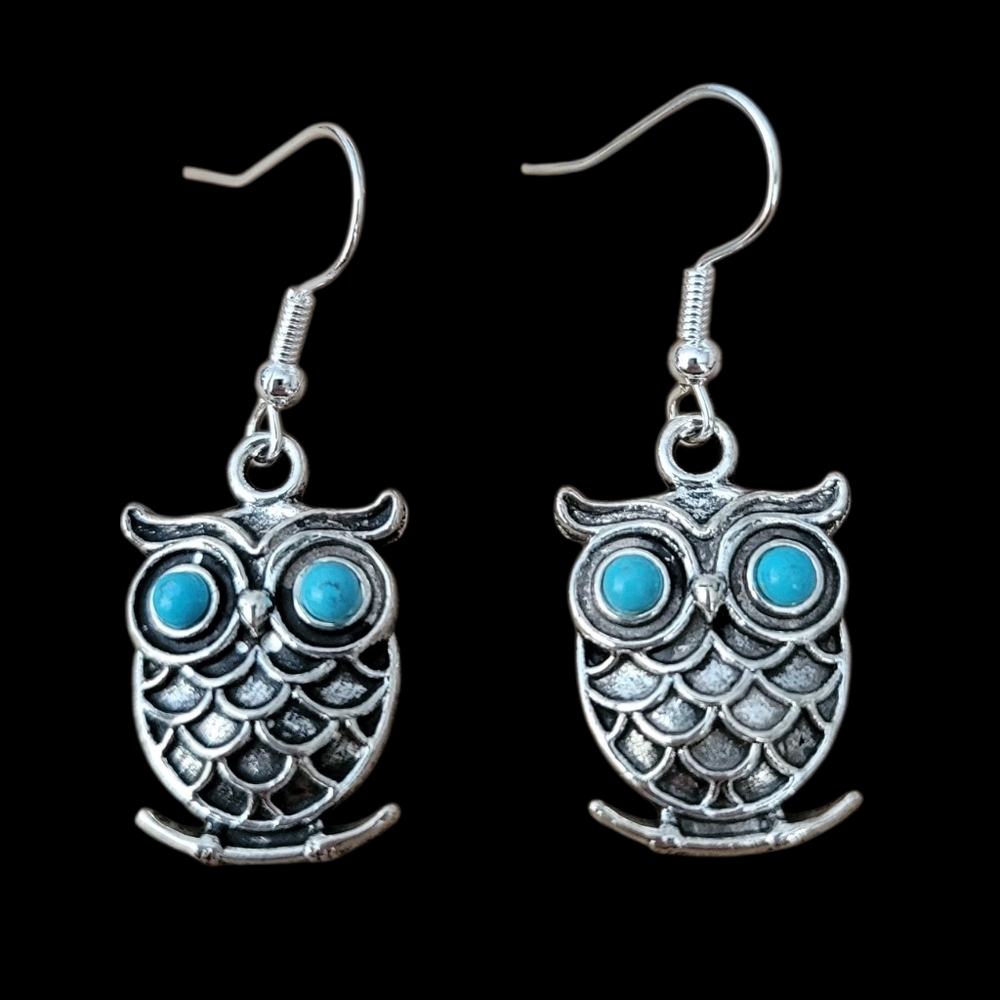 Owl Earrings with blue eyes